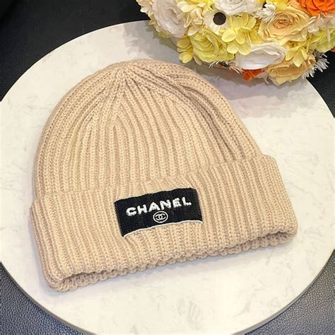 chanel mütze kaufen|Kaufe und verkaufe Chanel Beanie.